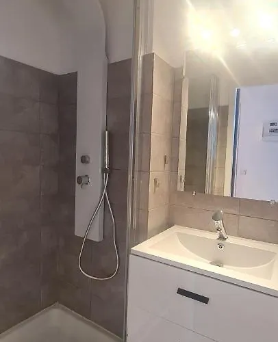 Avec Balcon, Vue Mer, Piscine, Parking